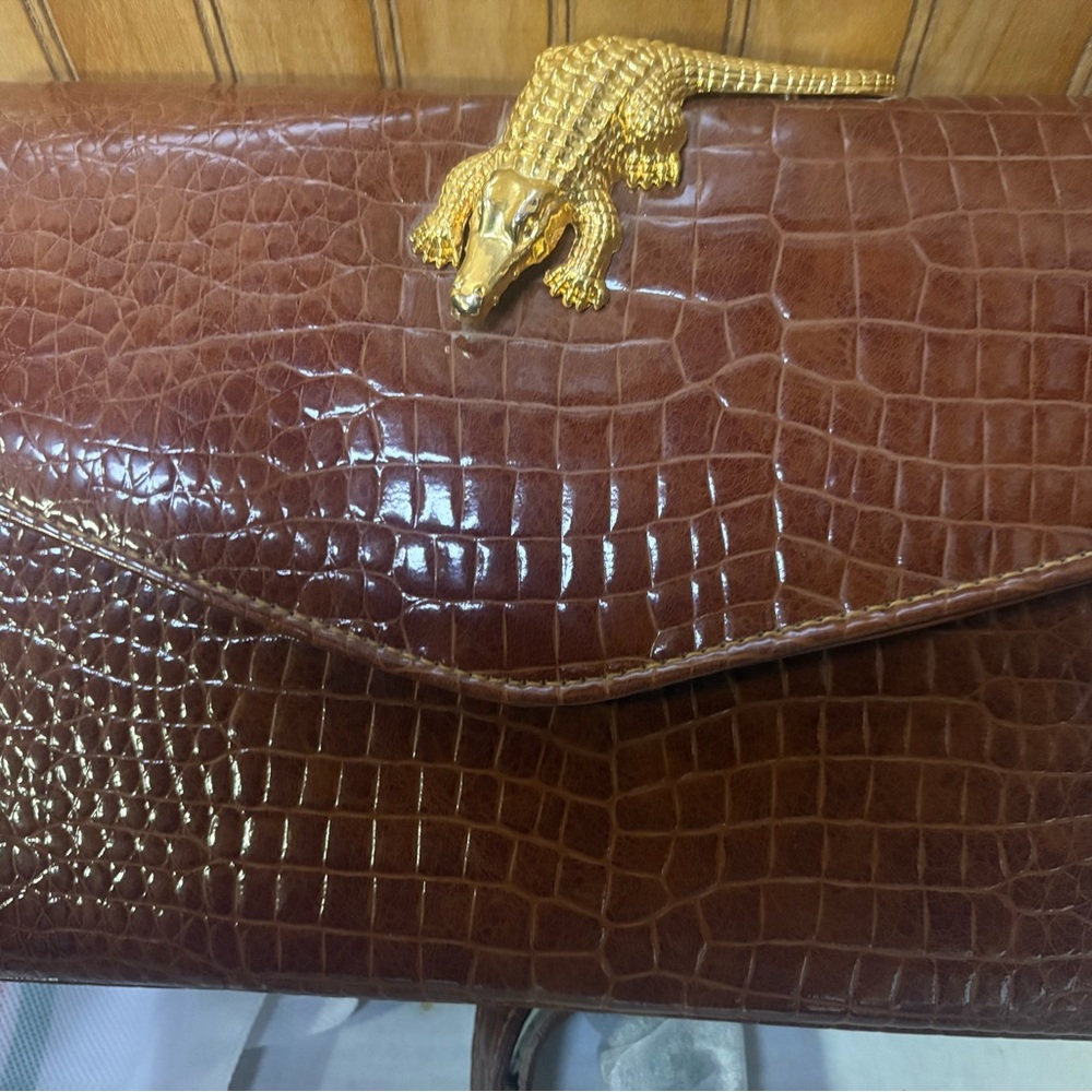 Vintage Sasha patent leather bag